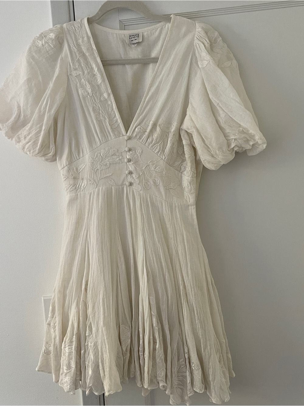 HEMANT & NANDITA Cream V-Neck Embroidered Puff-Sleeve Dress